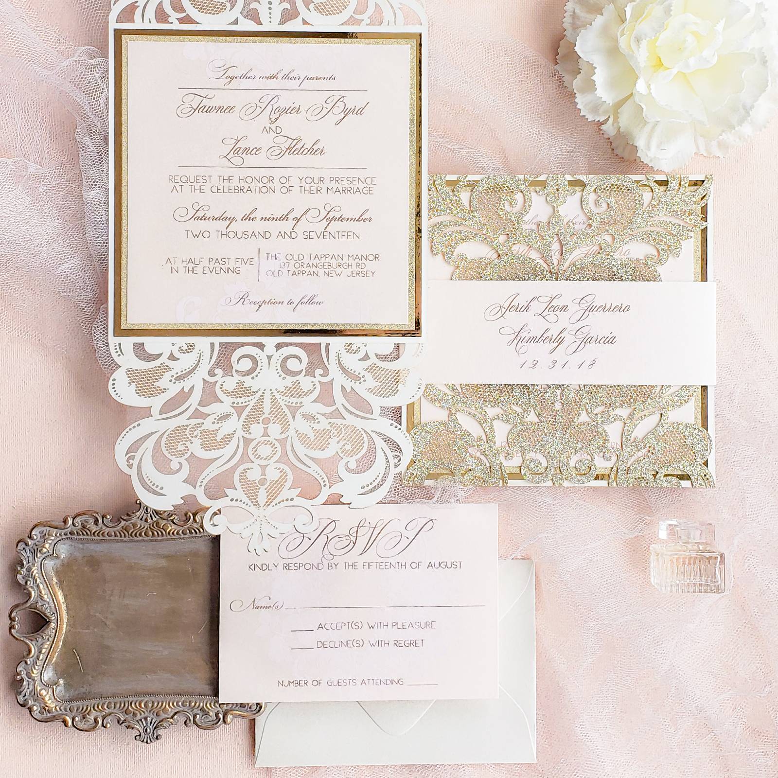 [vc_row][vc_column][vc_column_text]Purchase this listing to get a sample of our Astral wedding invitation suite.

The sample includes:

• 5.9