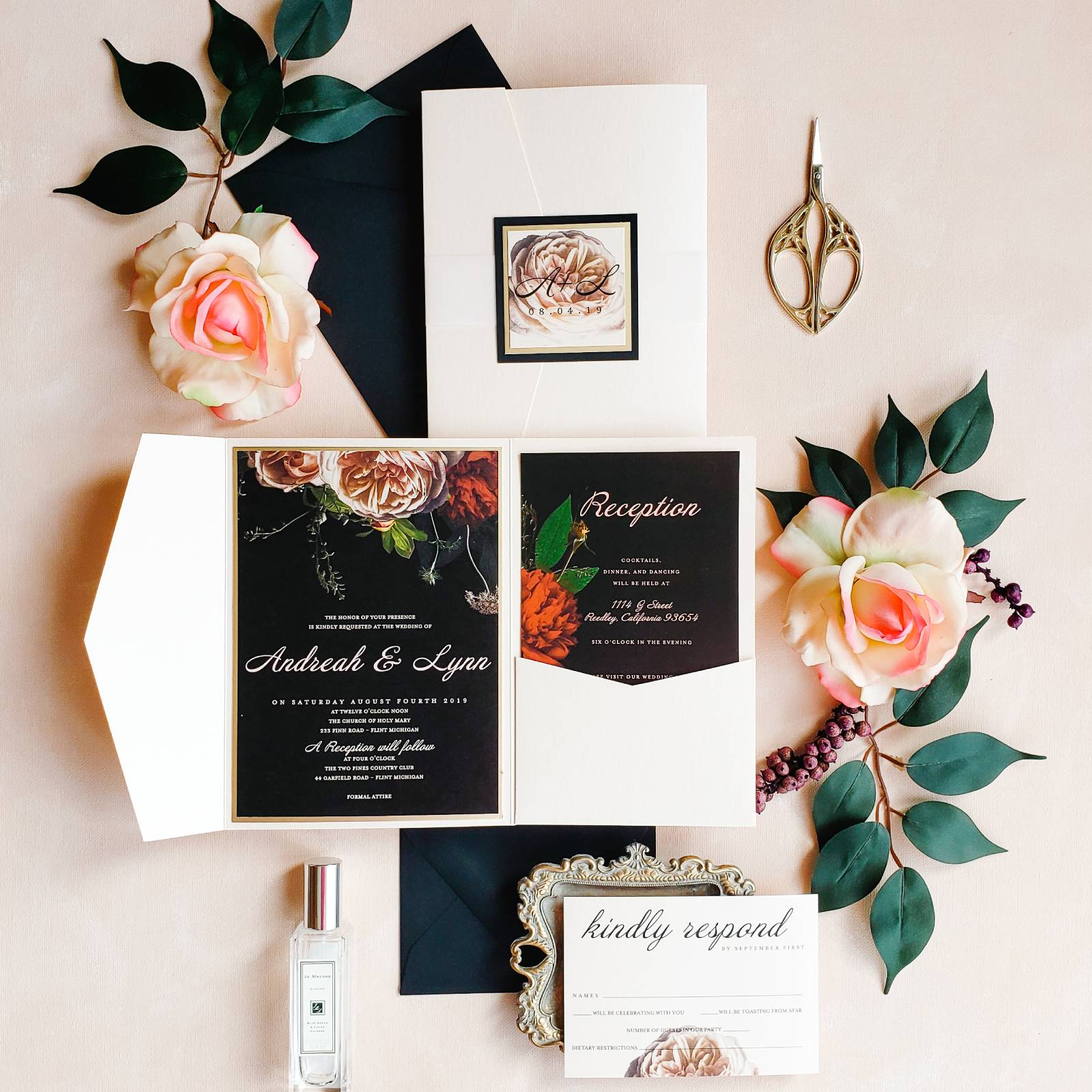 [vc_row][vc_column][vc_column_text]Purchase this listing to get a sample of our Hamburg wedding invitation suite.

The sample includes:

• 5.25