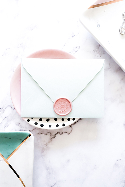 How to mail your wedding invitations