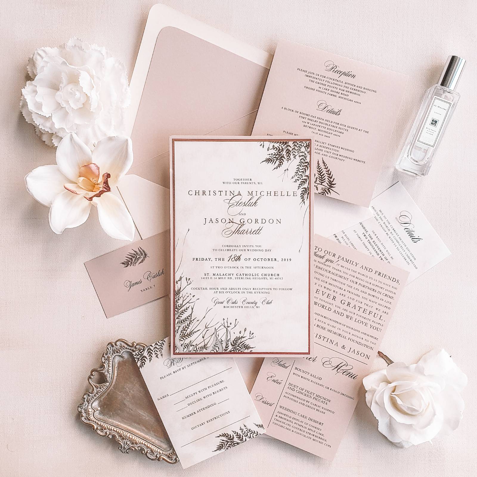 [vc_row][vc_column][vc_column_text]Purchase this listing to get a sample of our Albuquerque wedding invitation suite.

The sample includes:

• 5.5