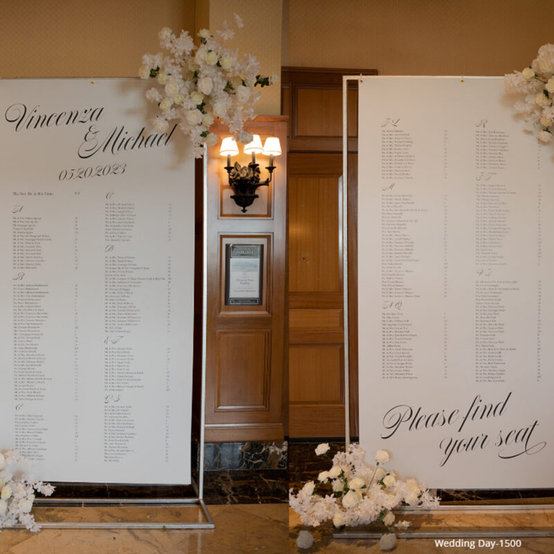 Couture "Vincenza" canvas seating display