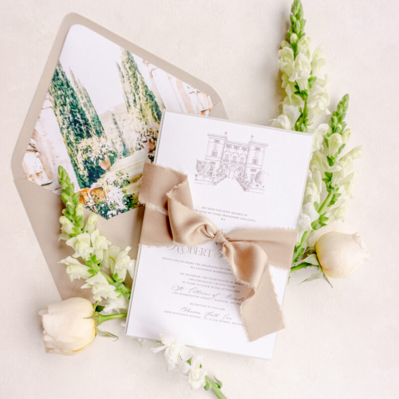 Beautiful custom luxury wedding invitations featuring luxury designs and personalized options for modern and elegant weddings.