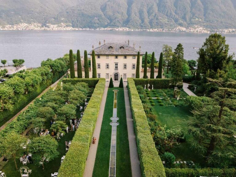 Villa Balbiano Wedding Venue with Lake Como View – A stunning image of Villa Balbiano, showcasing its historic architecture and breathtaking lakefront location.